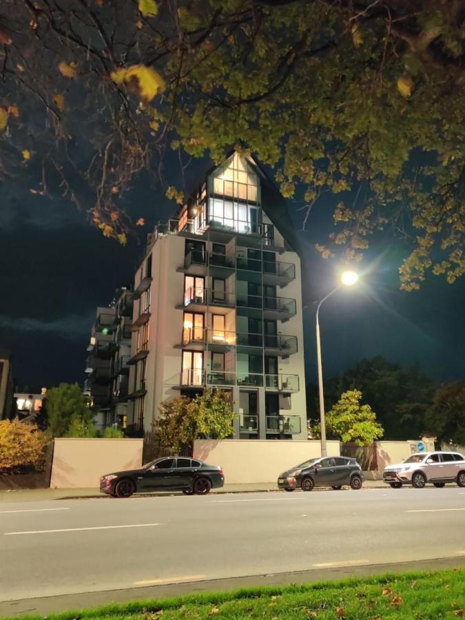 Latimer Loft - Christchurch Holiday Homes Eksteriør billede