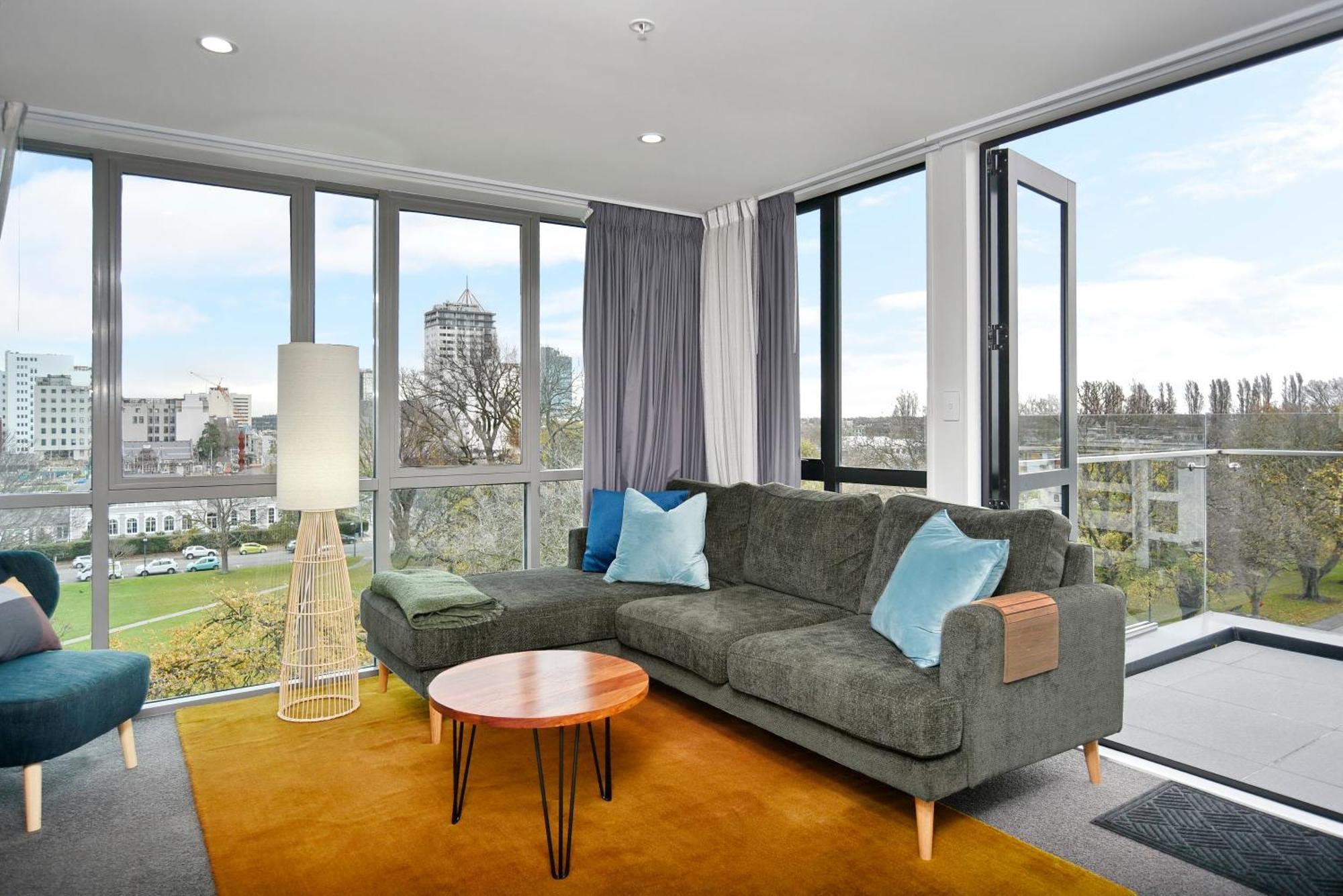 Latimer Loft - Christchurch Holiday Homes Eksteriør billede